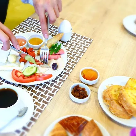 Burcman Visne Hotel 3*