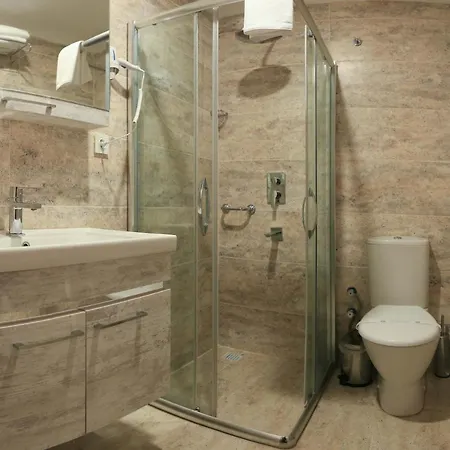 Hotel Burcman Visne Yildirim